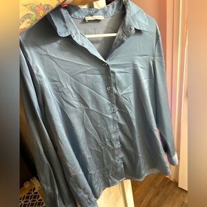 madison d’melio size M chiffon biz casual top